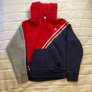 Red and blue Champion hoodie size M